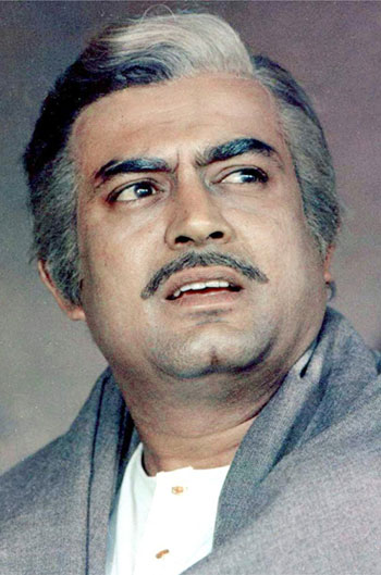 Sanjeev Kumar “Remembering The Only Bachelor Actor” | Cine Buster Magazine