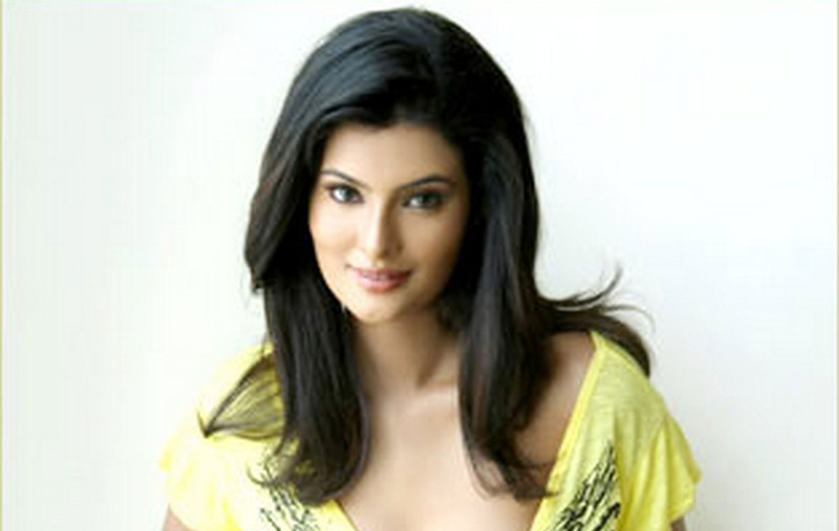 Sayali Bhagat to make her debut in a marathi film