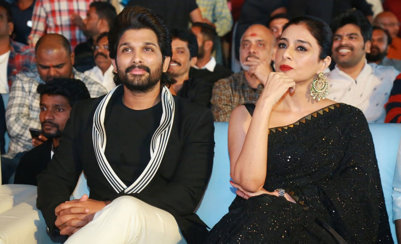 Telugu superstar Allu Arjun delights the audience with a scintillating musical night ahead of the release of his upcoming film, Ala Vaikunthapurramloo