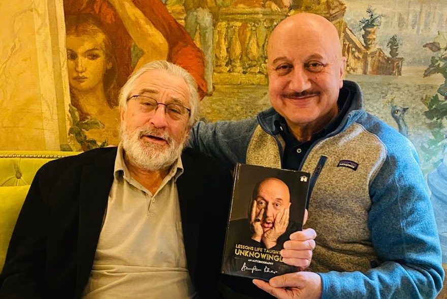 ‘God of Acting’ Robert De Niro wishes Anupam Kher ‘Happy Birthday’