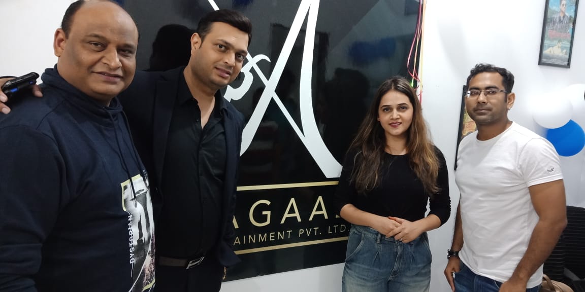 Singers Palak Muchhal, Amit Gupta and Asit Tripathi grace the launch event of Aagaaz Studio