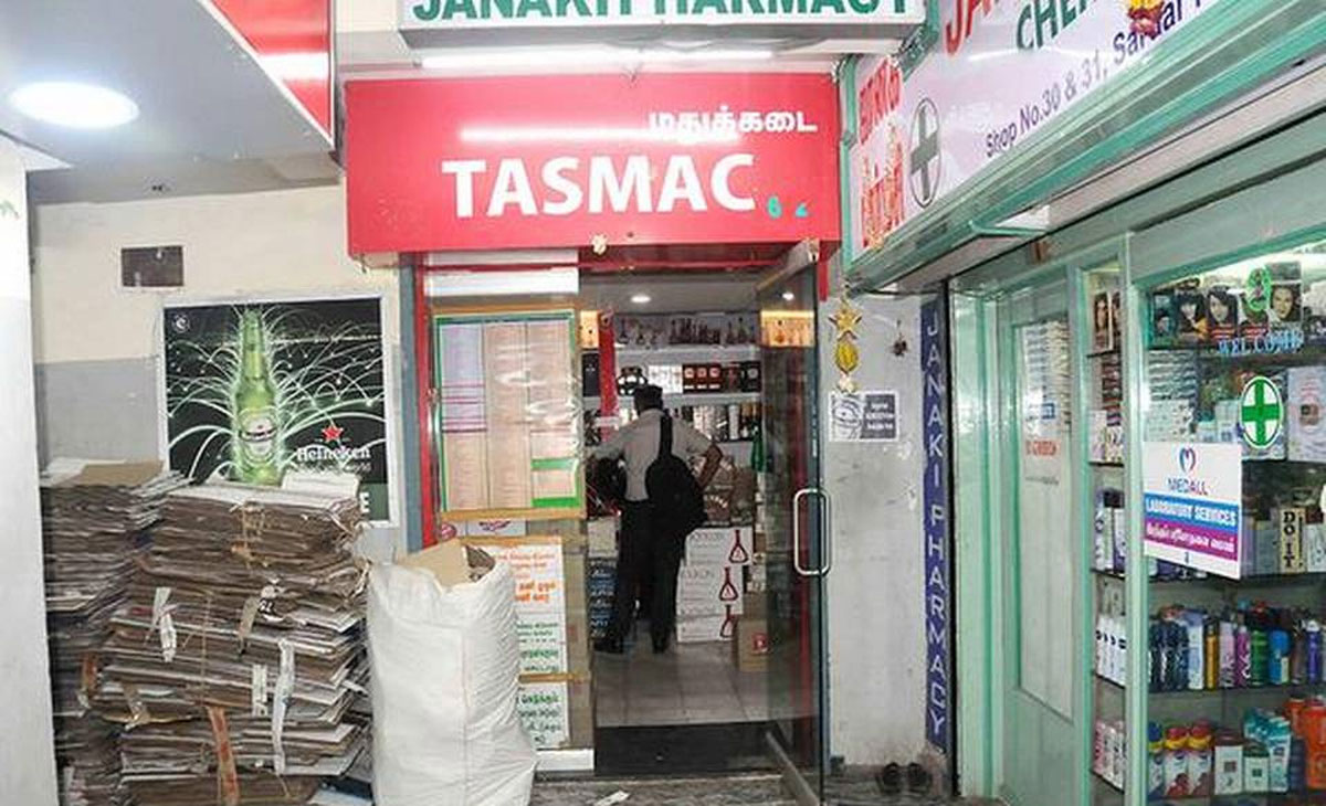Income Tax Department Has Expressed Shock Over Tasmac’s Acceptance Of Demonetised Notes Worth ₹ 57.29 Crore