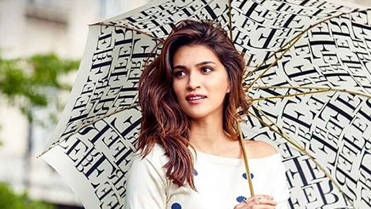 On Kriti’s birthday, enjoy her movies on OTT platforms