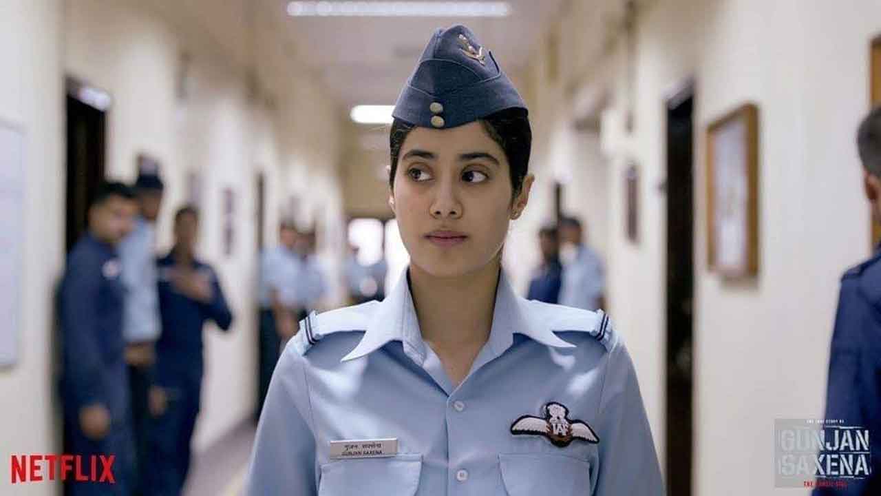 “Neither I nor Sharan Sharma (the director) intended to insult the IAF,”  Retired Flight Lieutenant Gunjan Saxena