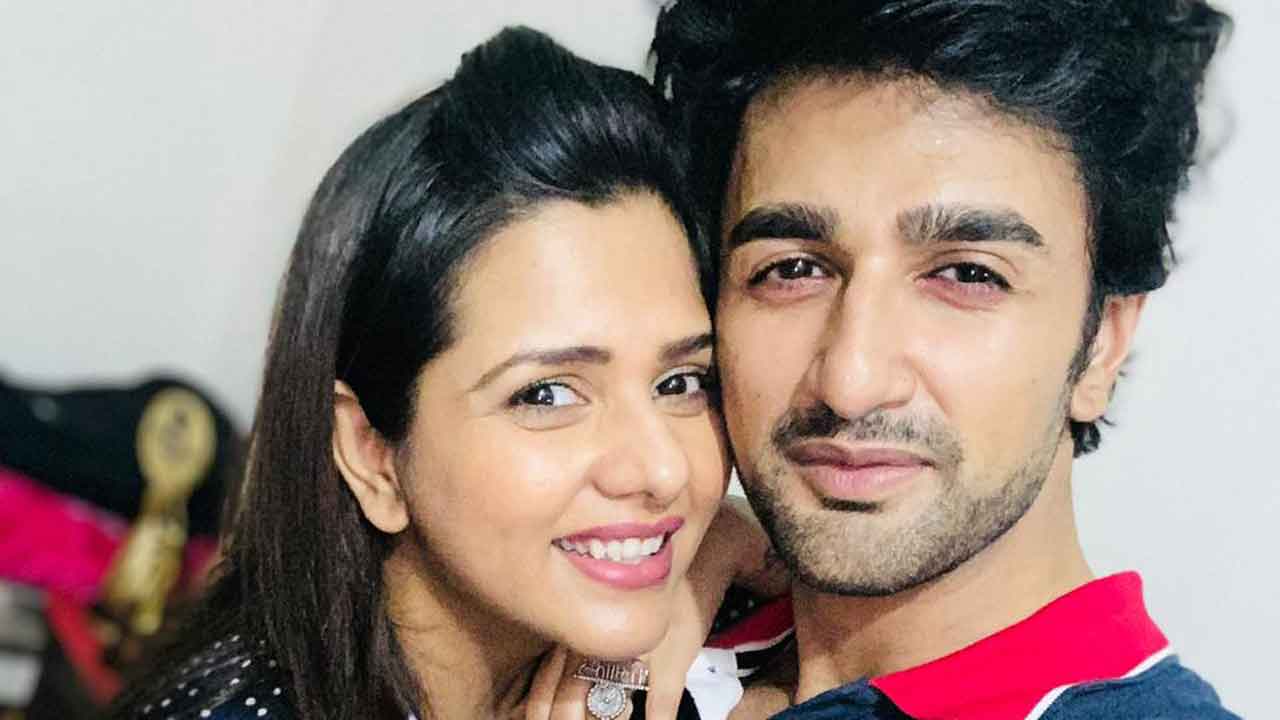 BB13 contestant Dalljiet Kaur is excited to see Nishant Singh Malkhani in BB14