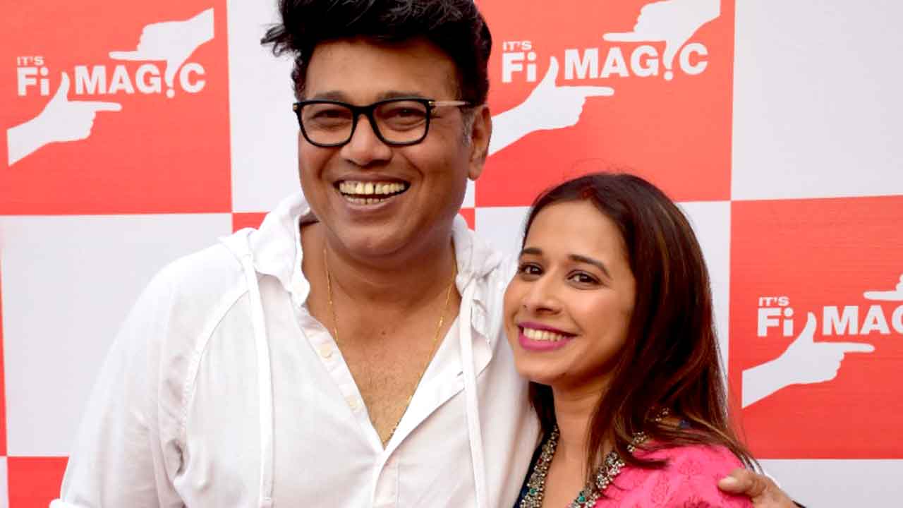 Sachin inaugurates film maker Sanjay Jadhav