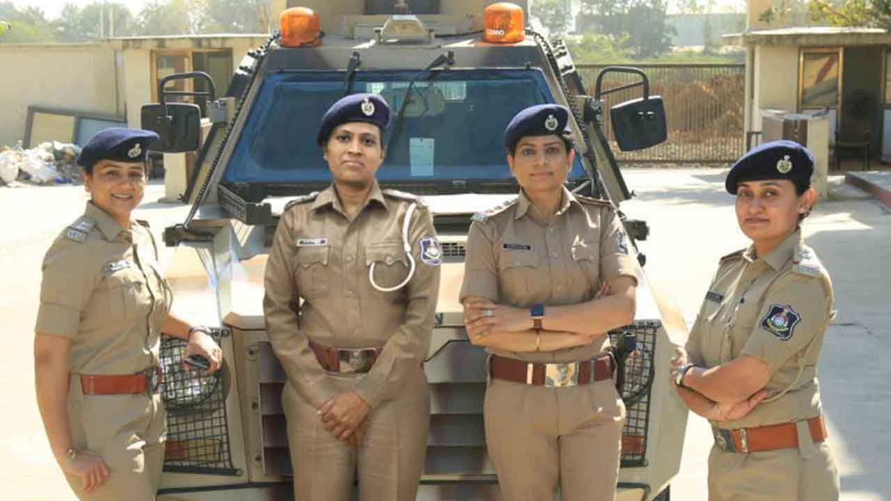 Gujarats Female Supercops