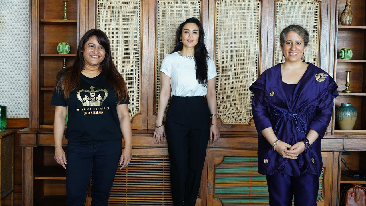 Preity G Zinta, Guneet Monga and Rohini Iyer on ‘UHR’ led ‘Women’s Rights Today’ panel!