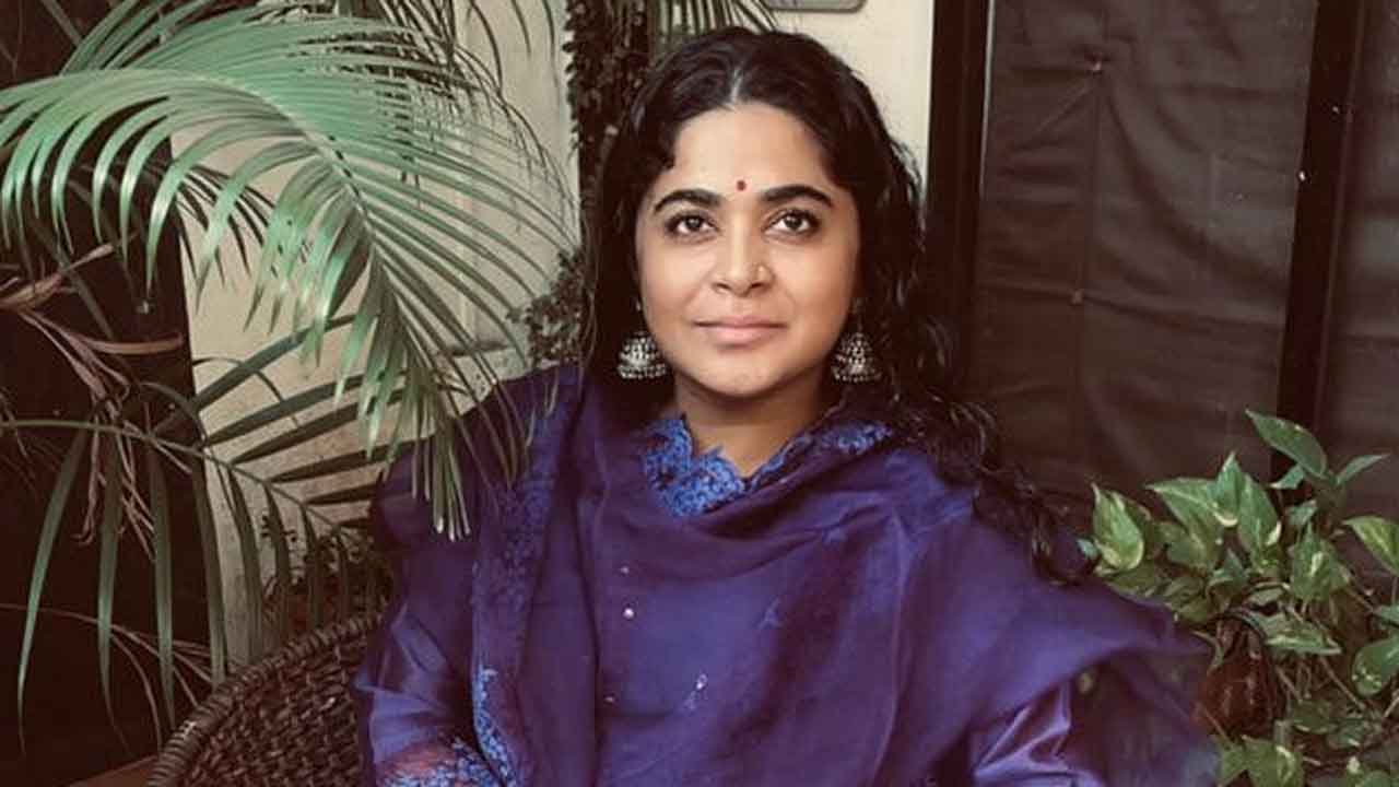 Writer-Director Ashwiny Iyer Tiwari to make a ‘Faadu’ double debut!