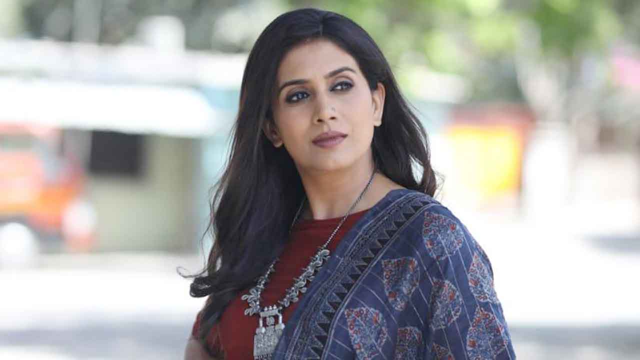 Sonali Kulkarni to host ‘Crime Patrol Satark: Justice Reloaded’!