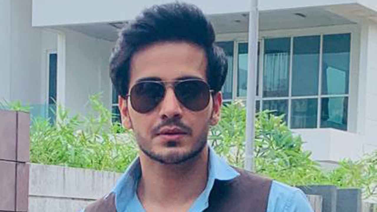 ‘Ishk Par Zor Nahi’ actor  Param Singh says, ‘Love for me needs to be organic and free-flowing’!