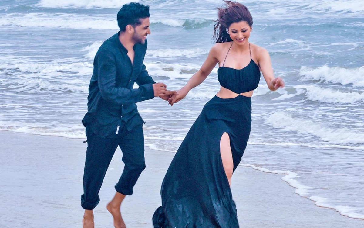 Urvashi Rautela and Guru Randhawa