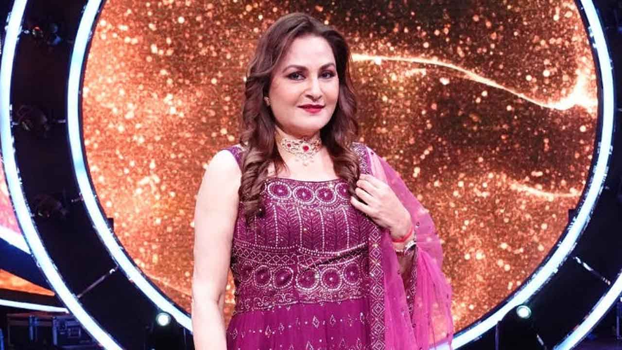 I wish Sridevi and I could talk to each other”, says Jaya Prada!