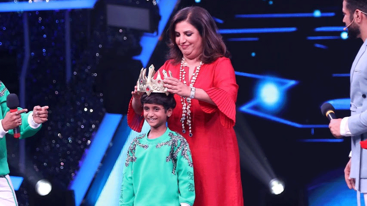 Pruthviraj is ‘crowned’ by Farah Khan on ‘SD-C4’! 