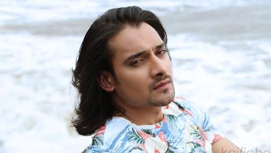 After doing mythological shows Arun Mandola is now keen to explore web space!