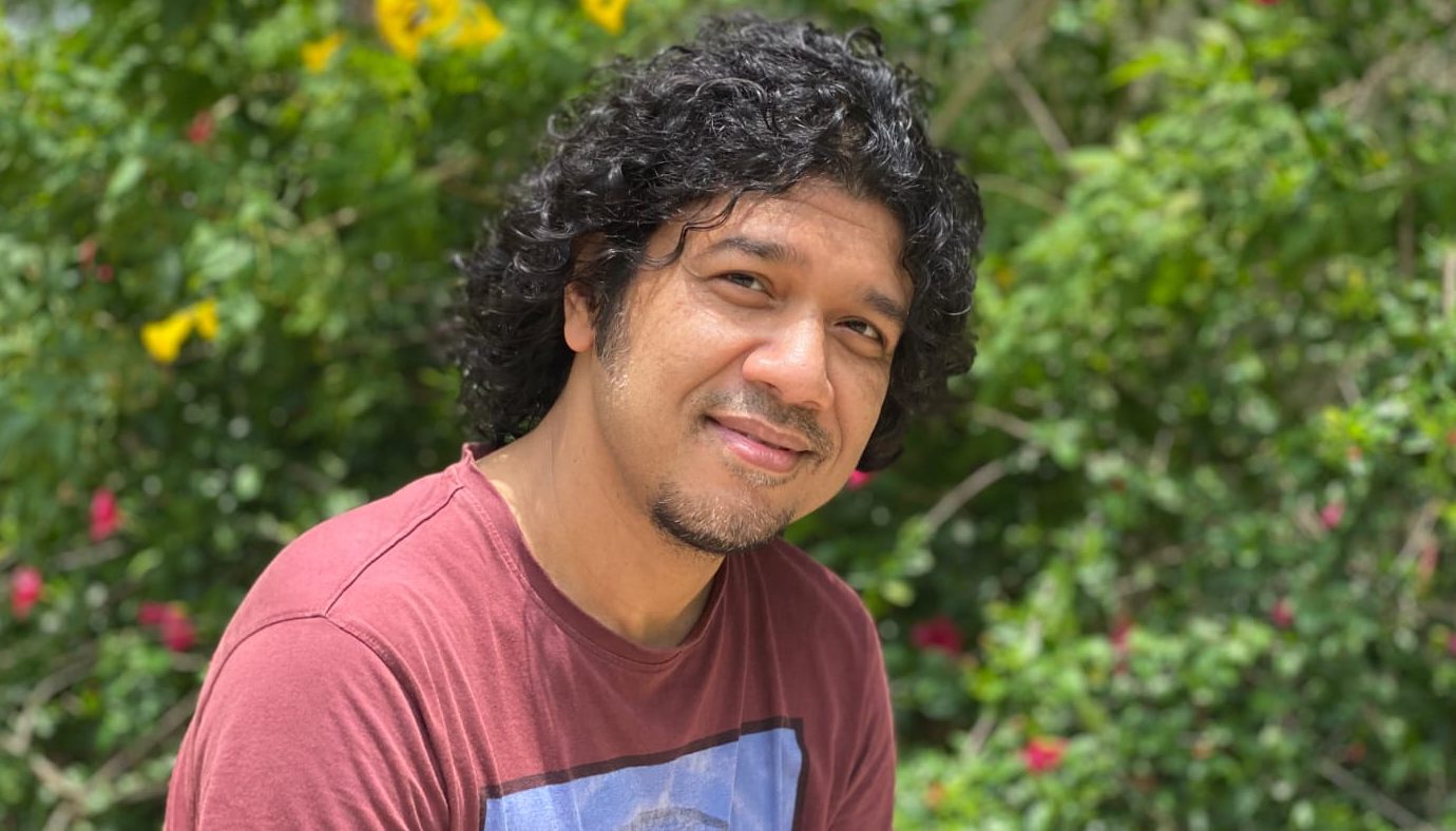 Singer Papon’s ‘Earthful Foundation’ reaches interiors of Assam to help fight Corona virus!