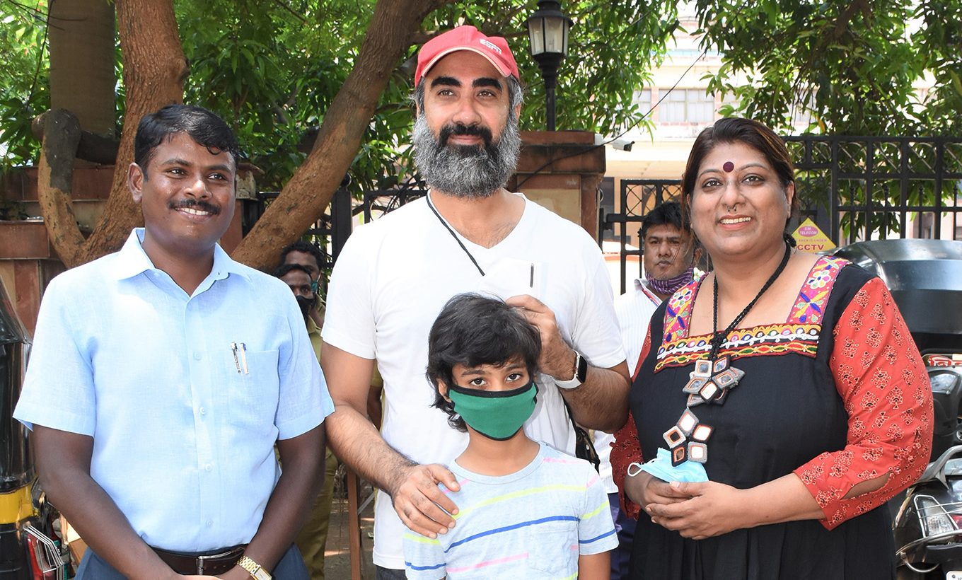 Ranvir Shorey too joins ‘Be A Tree Parent – Adopt A Fallen Tree Pit’ Campaign!
