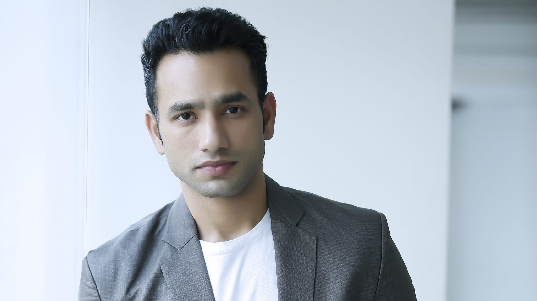 Harjinder Singh wanted to a cricketer, a singer but acting was always his passion!