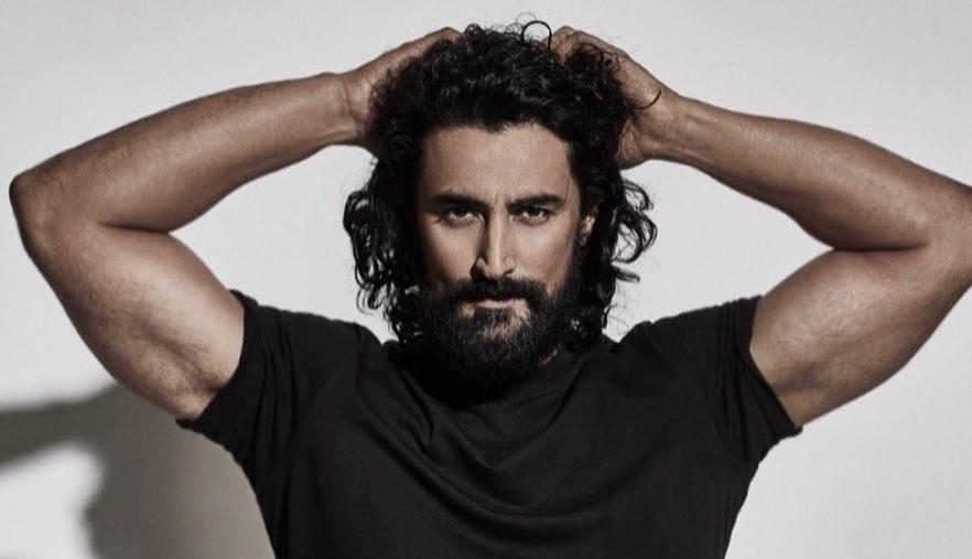 Kunal Kapoor confesses that he really enjoyed horse riding and doing actio n scenes in ‘The Empire’!