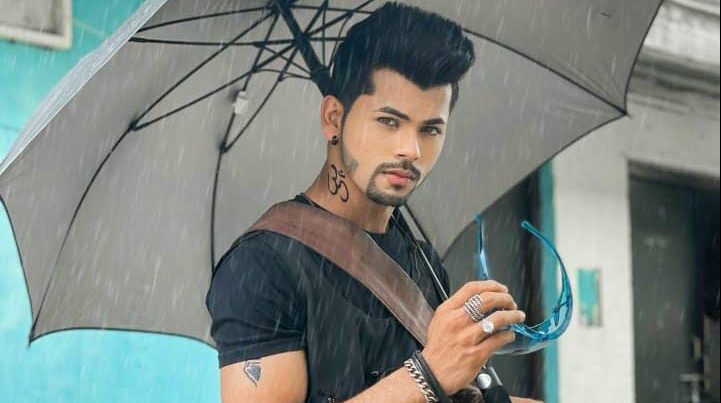 ‘H-GMO’ actor Siddharth Nigam says, ‘Rain is like a st ress buster when I am in need of some calm and peace’!