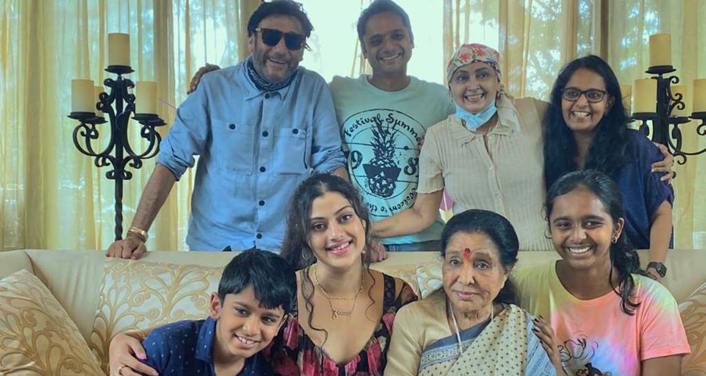 Asha Bhosle thanks her grandkids, Zanai and Ranjai, for an amazing birthday celebration at her Lonavala Farmhouse!