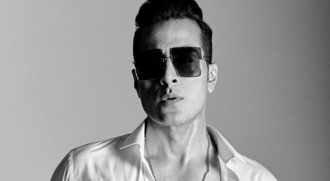 Sudhanshu Pandey recently got new photoshoot done and he is looking amazingly stylish!