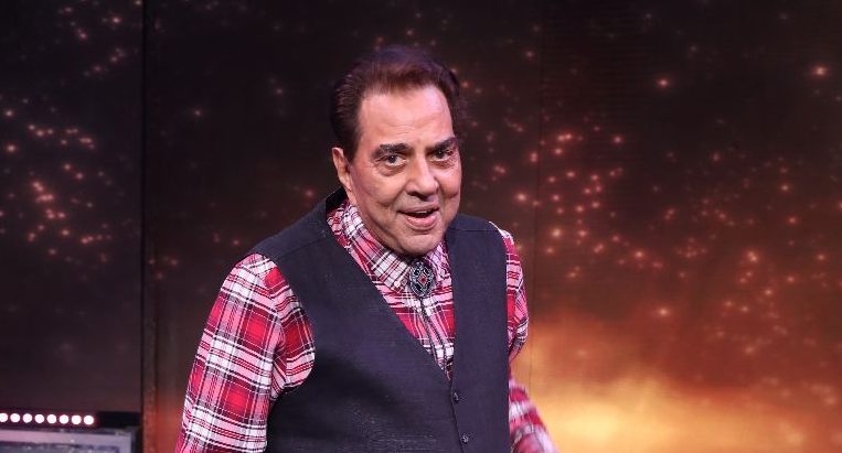 Dharamendra gifts his personal watch to IBD2 contestant Dibbay Das!