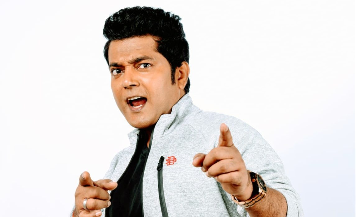 With 3000 plus live shows to his credit Navin Prabhakar is truly the Best Corporate Comedian in India!