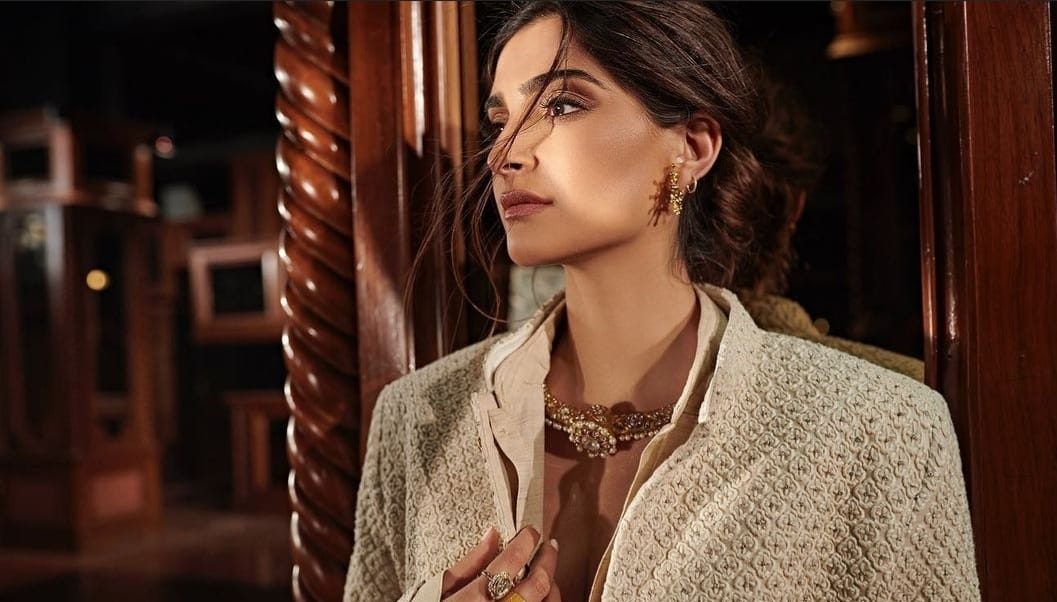 ‘These’ are the reasons girls look up to Sonam Kapoor Ahuja!