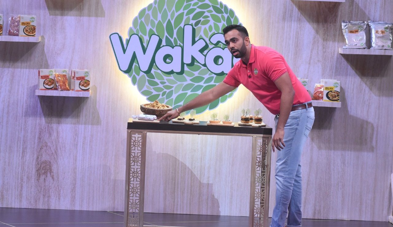 Lawyer turned entrepreneur Sairaj Dhond startles the Sharks with his unique  offering ‘Wakao Foods’!