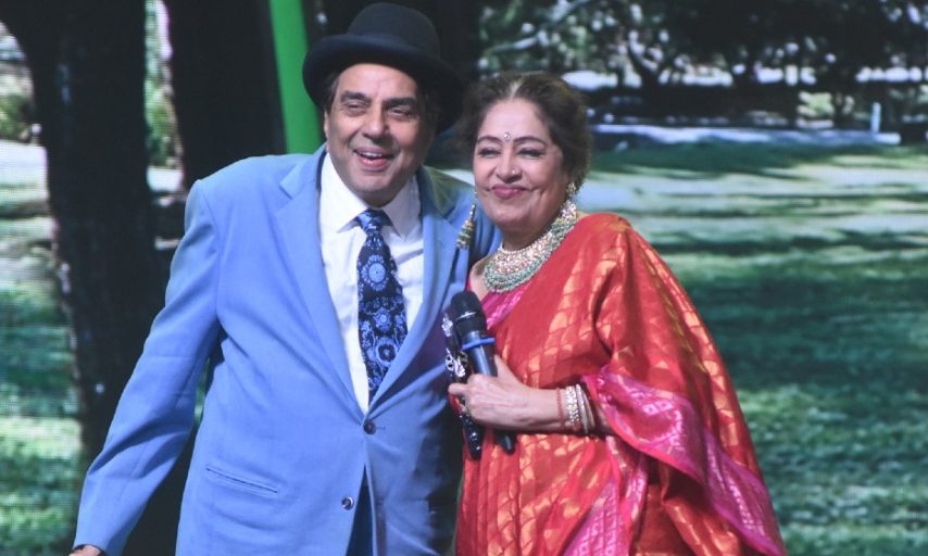 #KirronKher becomes ‘Basanti’ from “#Sholay” for Dharmendra in IGT!