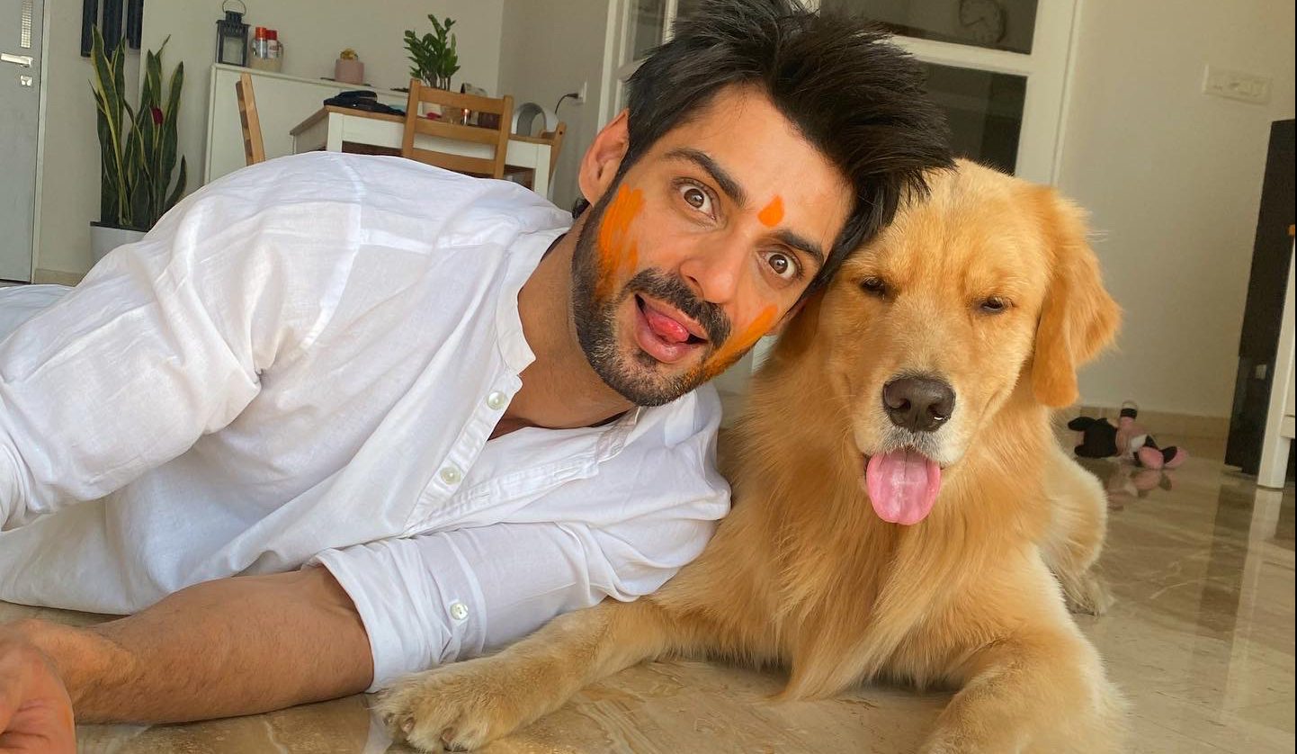 Actor Karan Wahi celebrates Holi with Mongrel!