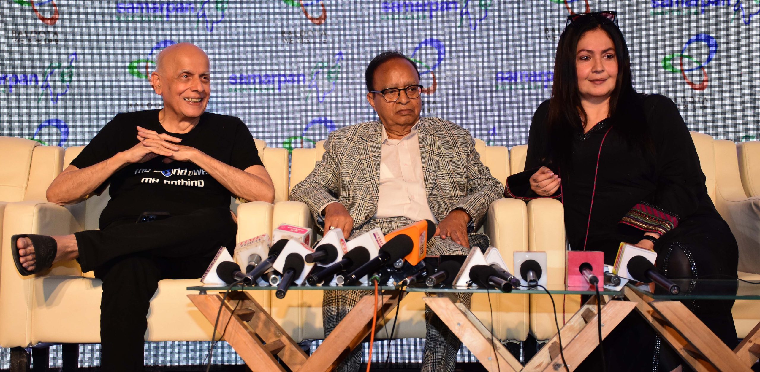 Mahesh Bhatt and Pooja Bhatt launches ‘Samarpan’!