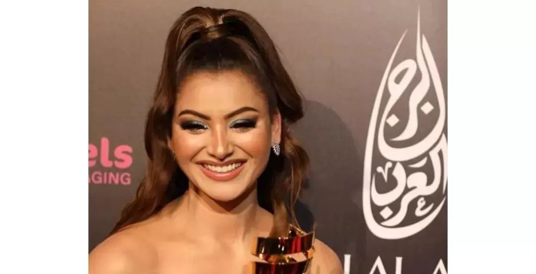 Urvashi Rautela performs on top of Burj Al Arab, the world’s only seven-star hotel, of course for a huge fee!