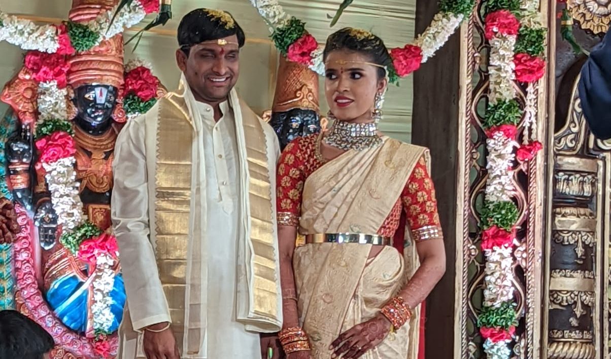 Rajukummar Rao and Tushar Hiranandani bless Srikanth bolla on his wedding!