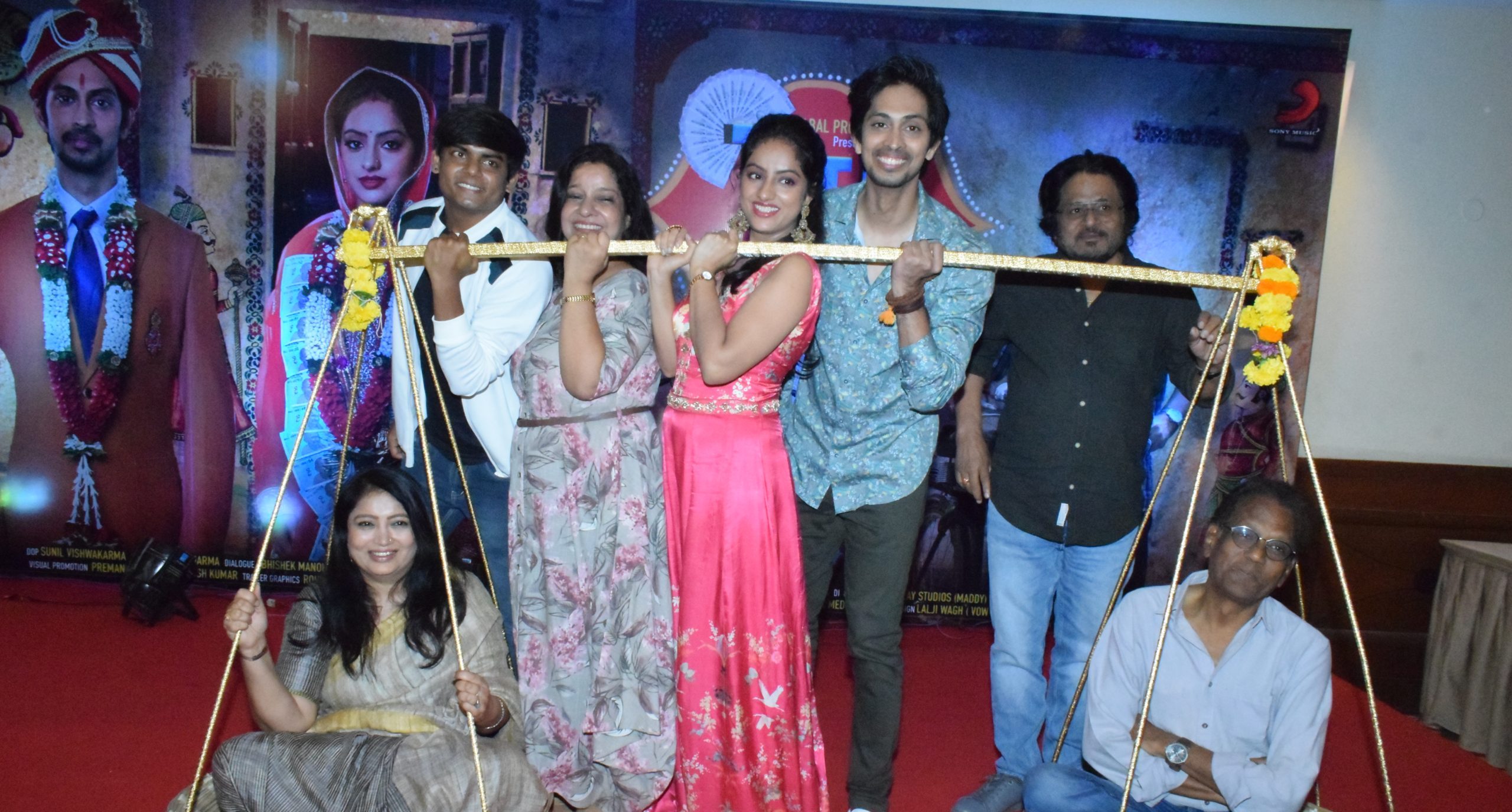 Deepika Singh and Tushar Pandey promote their film ‘Titu Ambani’ in an unique way!