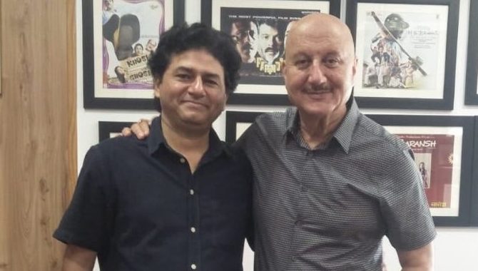 Anupam Kher lauds Rohit Sharma for composing evocative background score for ‘The Kashmir Files’!