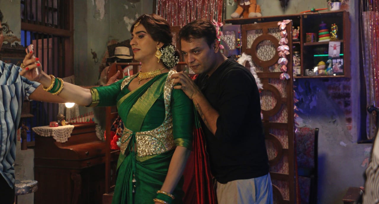 Actor Rohit Chandel shares how Siddharth Kumar Tewary inspired him to play Meena Kumari in Escaype Live!