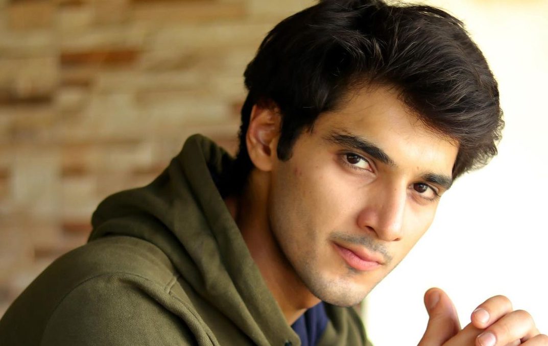 Mohit Duseja admits, “I love reliving my college and school days, those were like the ‘Best’ days of my life”!