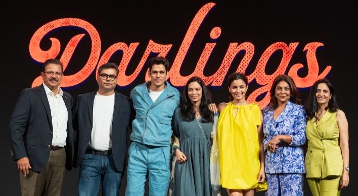 Alia Bhatt’s first production, Darlings, to exclusively release on Netflix, trailer out!