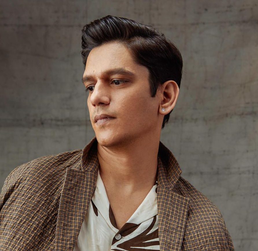 Darlings actor Vijay Varma says, “The story is good so we all got together like a beehive of honeybees”!