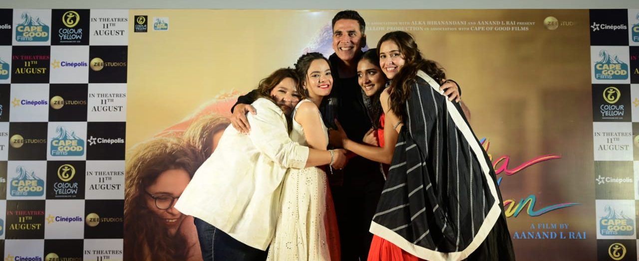 Raksha Bandhan team is promoting film across the nation, now visits Kolkata!