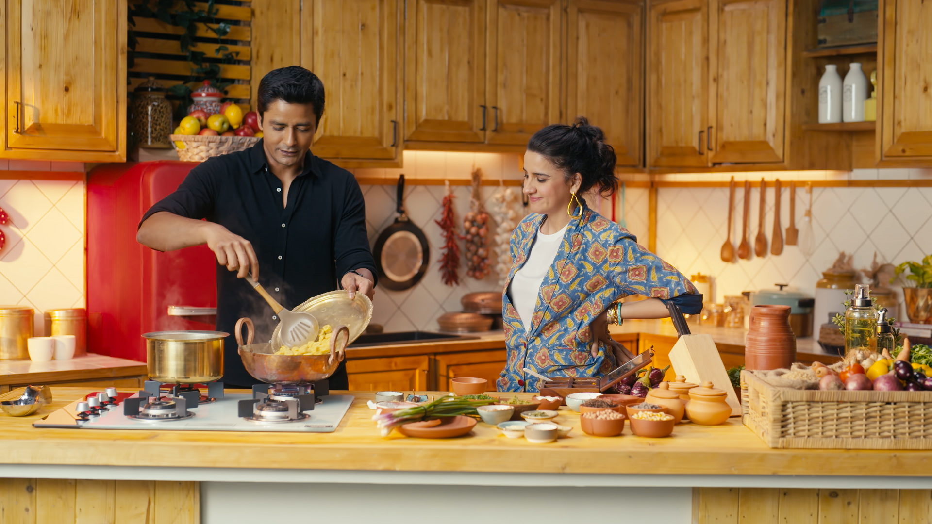 Discovery Network’s new show “Roots of My Platter’ featuring Shruti Seth and Manu Chandra, taps into the roots of indigenous dishes!