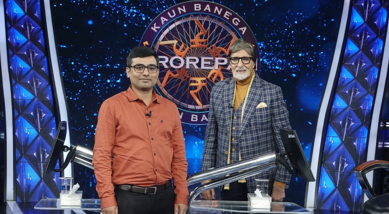 Big B remembers his cricketing days on KBC 14!