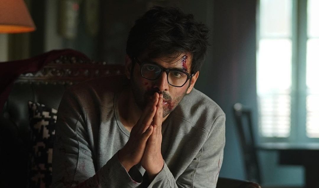 Kartik Aaryan’s ‘Kaala Jaadu’ trends on social media since its drop!