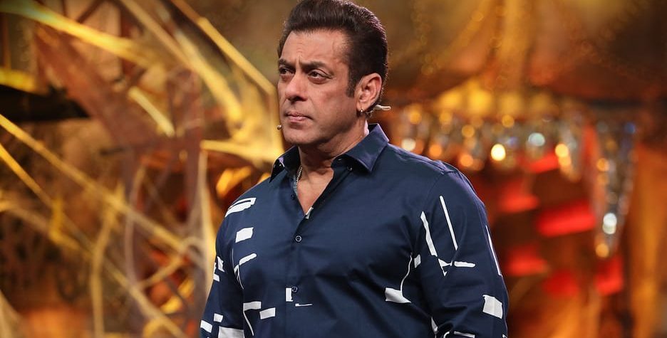 Check out dashing and trendy attires of Salman Khan from Bigg Boss 16!