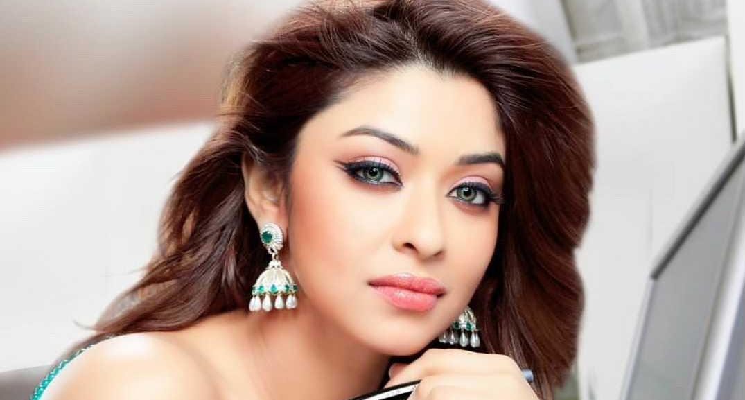 Payal Ghosh roped in as a brand ambassador of a Premium Water Brand!