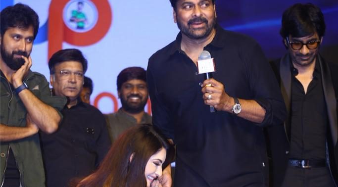 Urvashi Rautela takes blessings from megastar Chiranjeevi, touches his feet publicly!