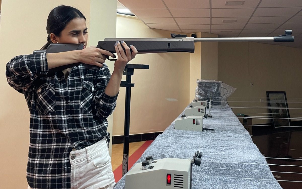 To tap her hidden talent and unlocking new skills, Anushka Kaushik takes up rifle shooting lessons!