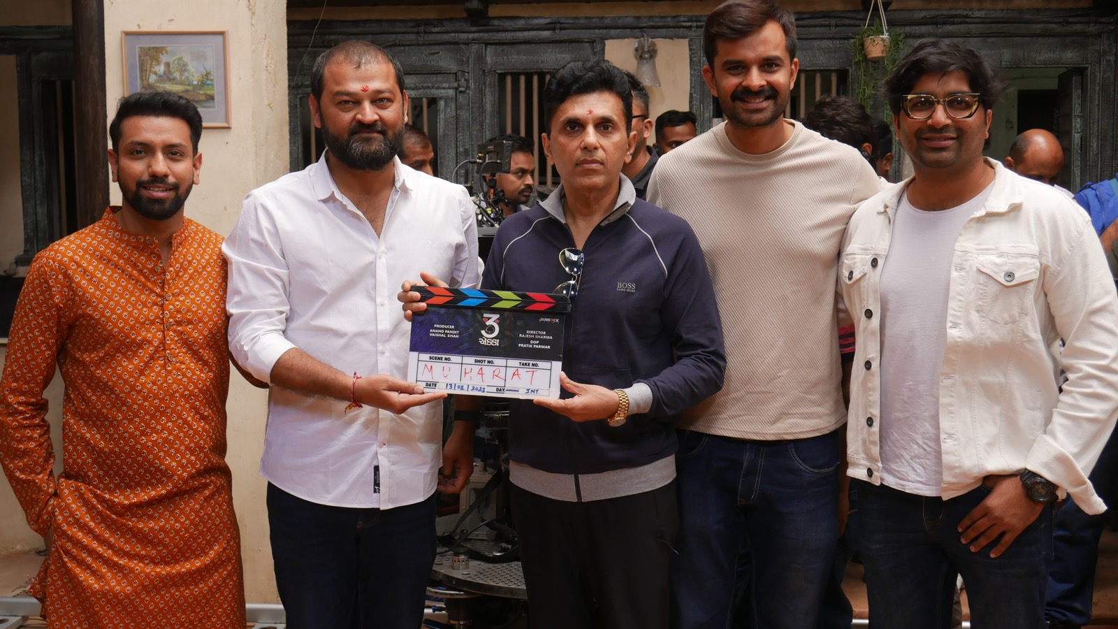 Anand Pandit announces a Gujarati movie, ‘Tron Ekka’!